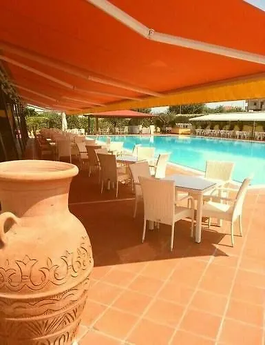 Flora 4* Paestum