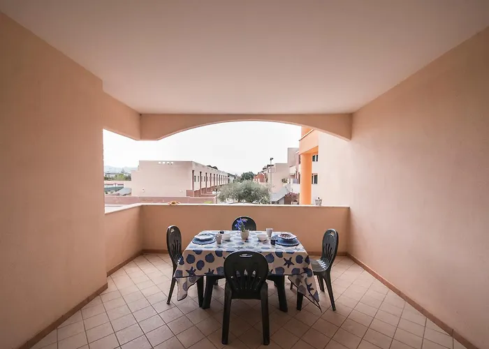 Aparthotel Flora